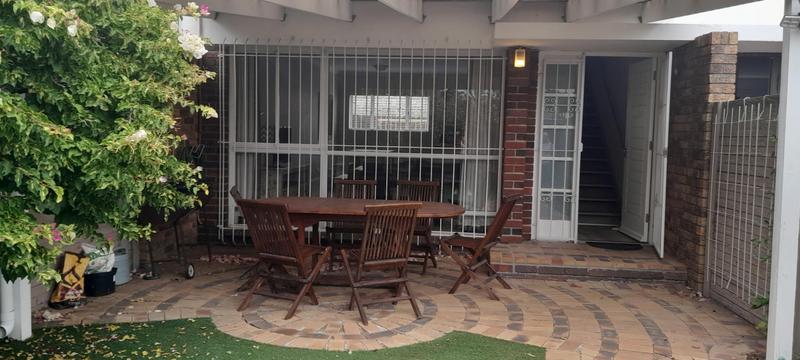 To Let 2 Bedroom Property for Rent in Plumstead Western Cape